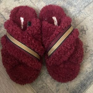Tommy Hillfiger Slipper size 7